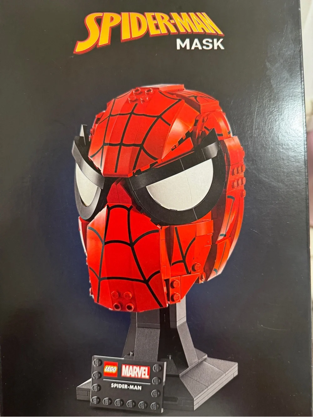Marvel Spider-Man Red and Black Buildable Mask Display